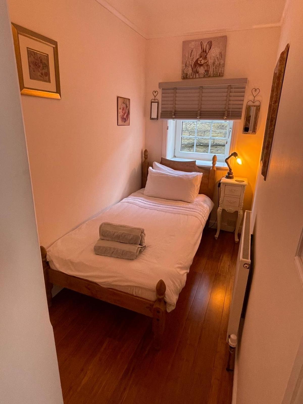 The Little Hideaway - Historic Gem Off Haworth Main Street Villa ภายนอก รูปภาพ
